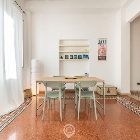 Mirabel Apartment - Wonderful Flat In City Center Cagliari Luaran gambar