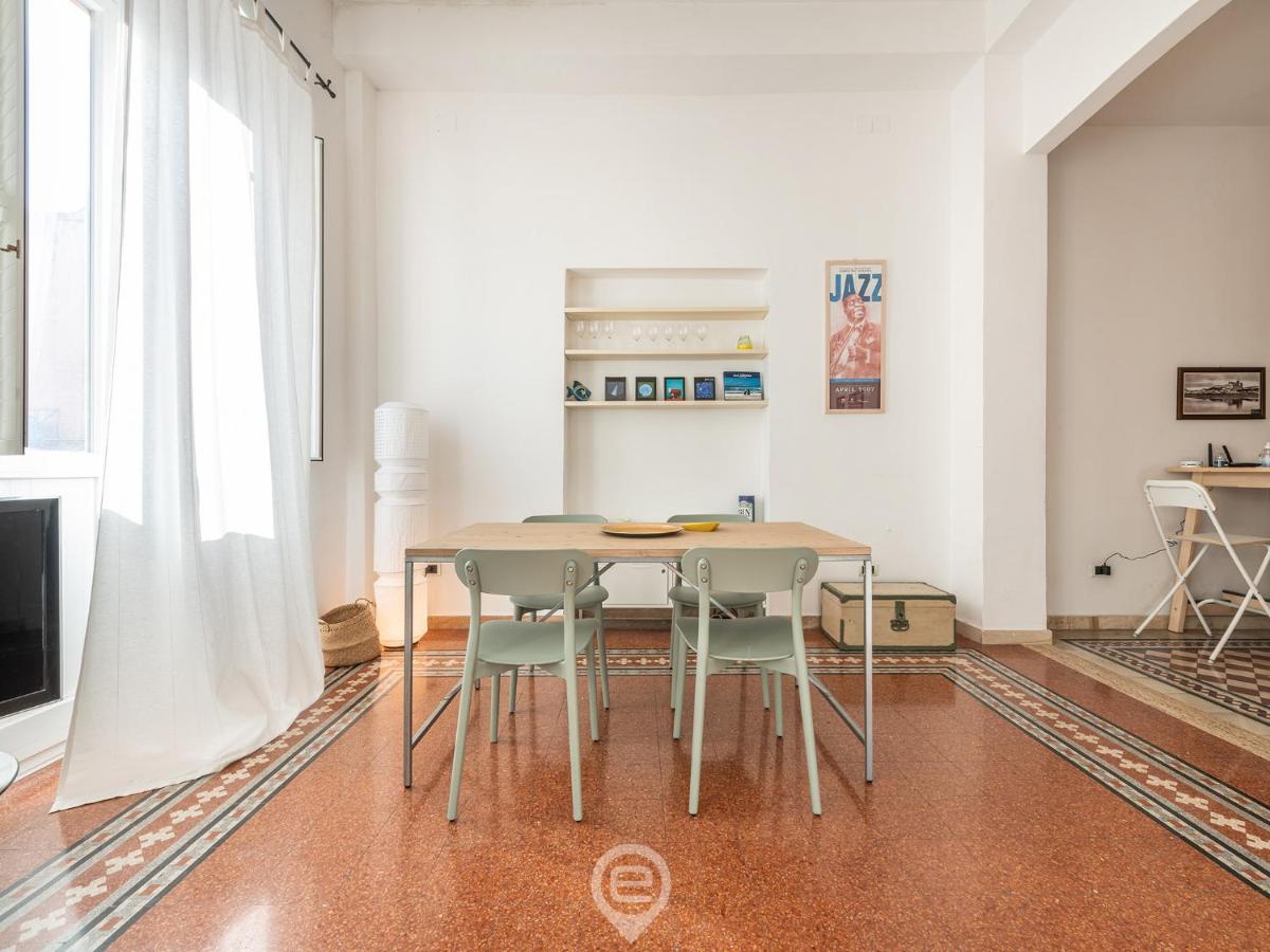 Mirabel Apartment - Wonderful Flat In City Center Cagliari Luaran gambar