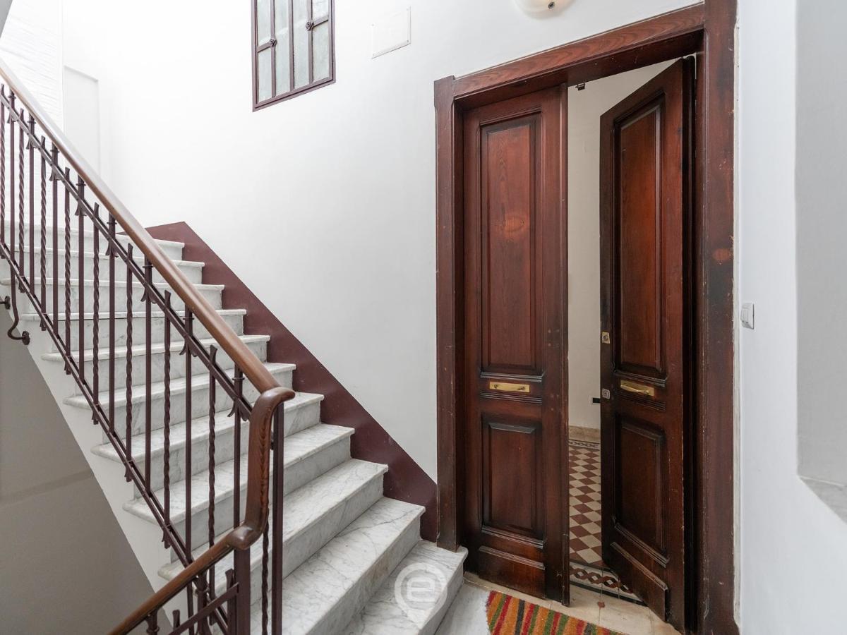 Mirabel Apartment - Wonderful Flat In City Center Cagliari Luaran gambar