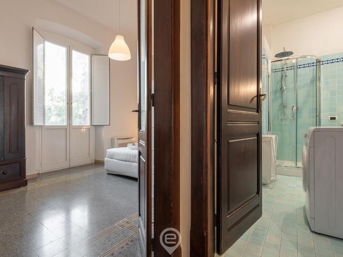 Mirabel Apartment - Wonderful Flat In City Center Cagliari Luaran gambar